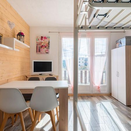 Le Bobsleigh - Joli Studio Au Coeur Des Angles Apartment Luaran gambar